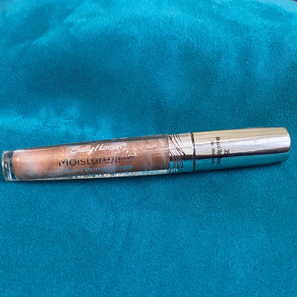 💖3/$15💖 Moisture Twist 2-in-1 Primer & Color - ‘mix up mauve’